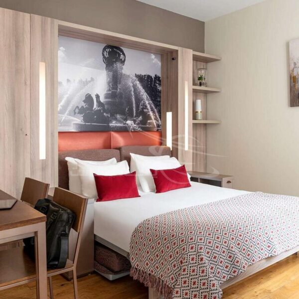 Yeganehtours.com_AparthotelAdagioOperaHotel_18