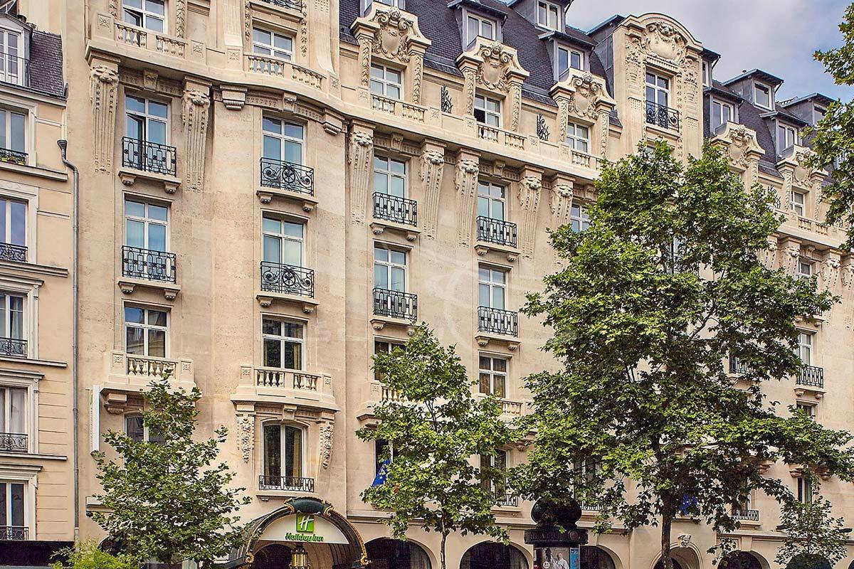 هتل هالیدی این گار دو لیون باستیل پاریس