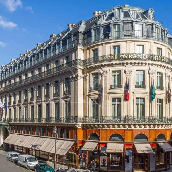 هتل اینترکنتیننتال له گرند