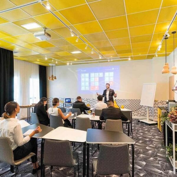 Yeganehtours.com_NovotelCentreGareMontparnasseHotel_13