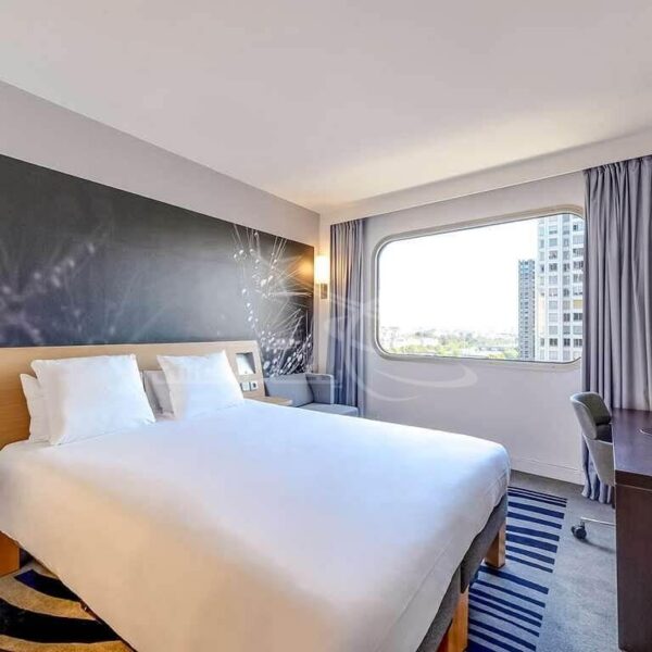 Yeganehtours.com_NovotelTourEiffelHotel_33