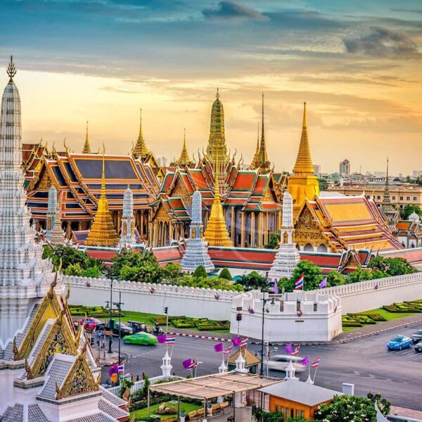 Yeganehtours.com_Bangkok_Main