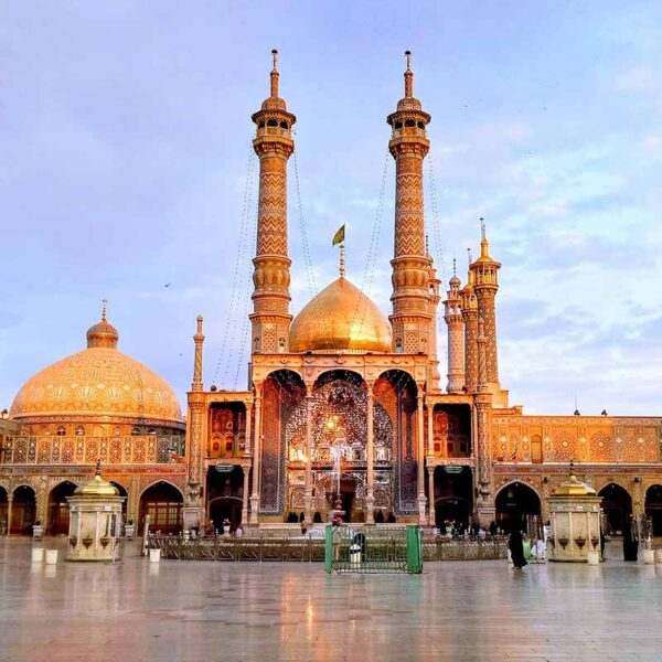 Yeganehtours.com_Iran_17 آزمایشگاه های تست کرونا استان قم