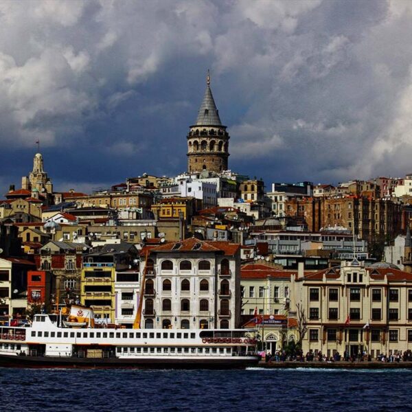 Yeganehtours.com_Galata_Tower_03 برج گالاتا استانبول 2