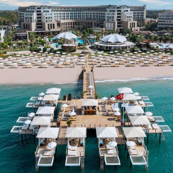 Yeganehtours.com_Kaya_Palazzo_Golf_Resort_Hotel_Main هتل کایا پلازو گلف ریزورت آنتالیا