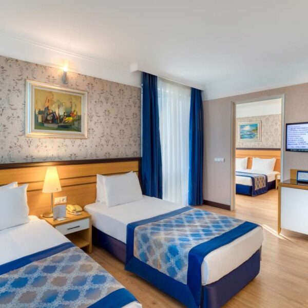 Yeganehtours.com_PortoBelloResort_Hotel_06