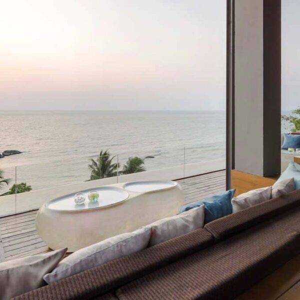 Yeganehtours.com_Radius_Restaurant_02 رستوران رادیوس-2