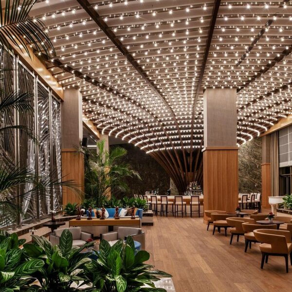 Yeganehtours.com_RegnumCarya_Hotel_03