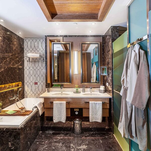 Yeganehtours.com_RegnumCarya_Hotel_34
