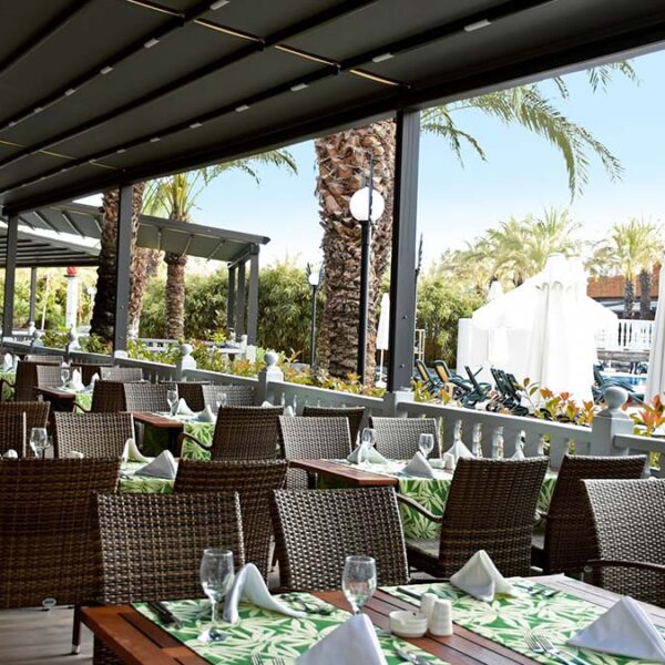 Yeganehtours.com_RoyalWings_Hotel_28