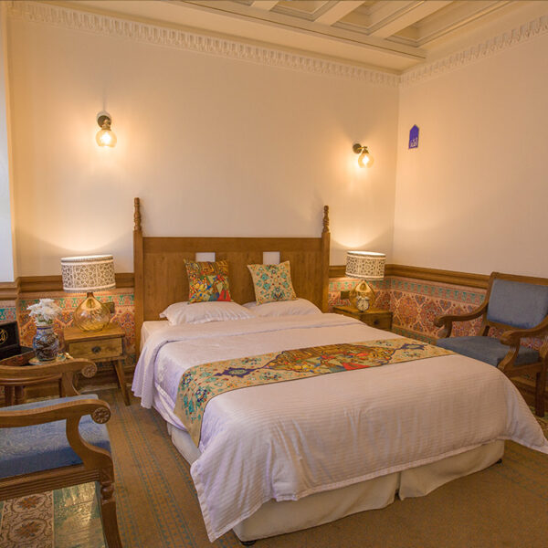 Yeganehtours.com_Moshir_al-Mamalek_Garden_Hotel_19