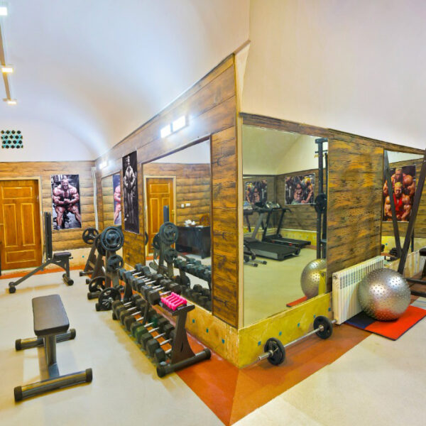 Yeganehtours.com_Moshir_al-Mamalek_Garden_Hotel_25