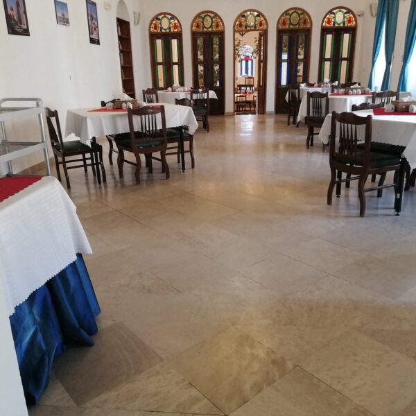 Yeganehtours.com_Yazd_Laleh_Hotel_13