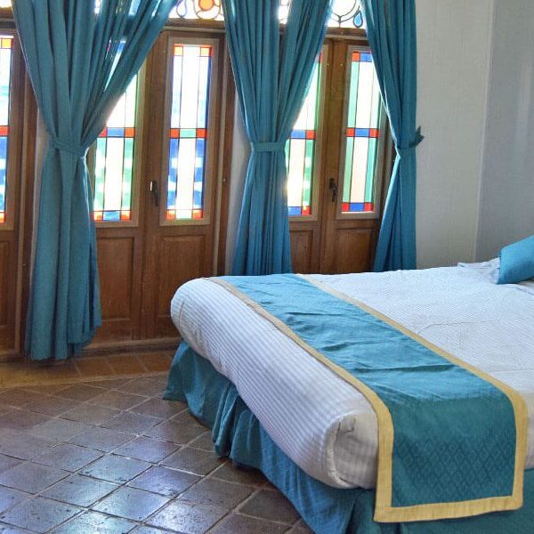 Yeganehtours.com_Yazd_Laleh_Hotel_17