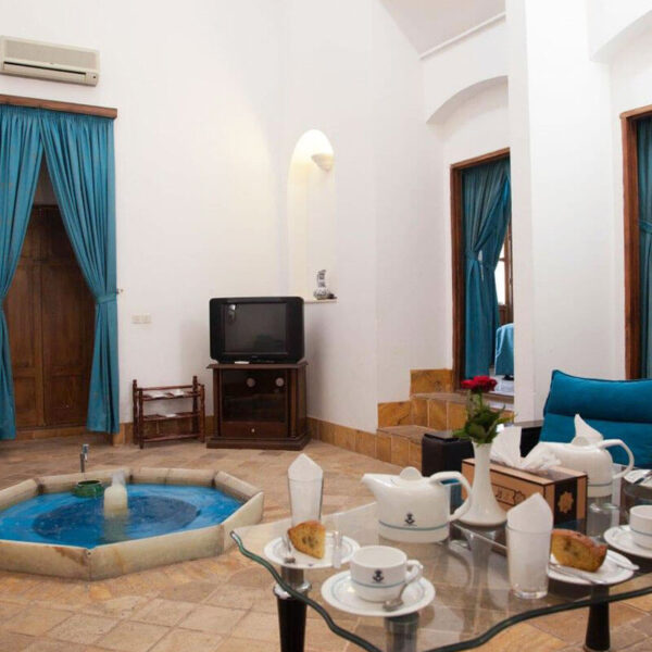 Yeganehtours.com_Yazd_Laleh_Hotel_19