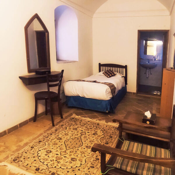 Yeganehtours.com_Yazd_Laleh_Hotel_22
