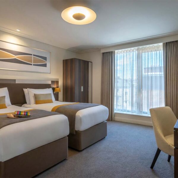 Yeganehtours.com_twin_rooms اتاق های دونفره توئین