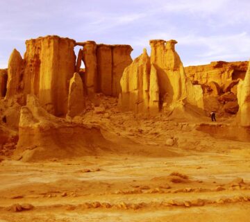 دره ستارگان قشم