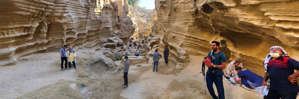 Yeganehtours.com_Qeshm_Chahkooh_Canyon_09