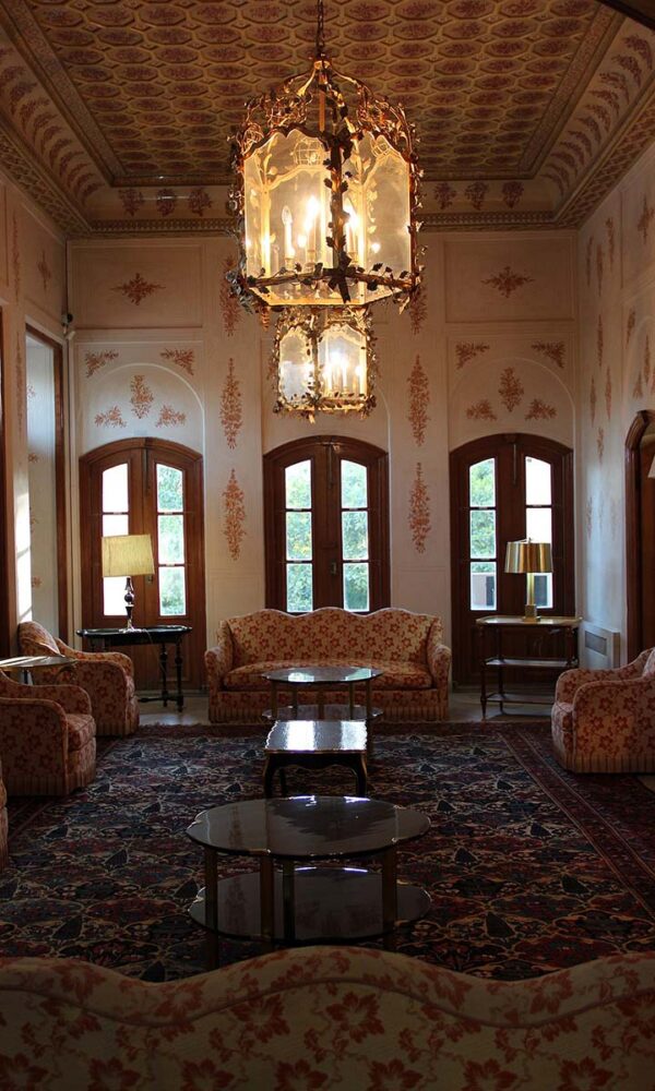 Yeganehtours.com_Shiraz_Afifabad_Garden_23