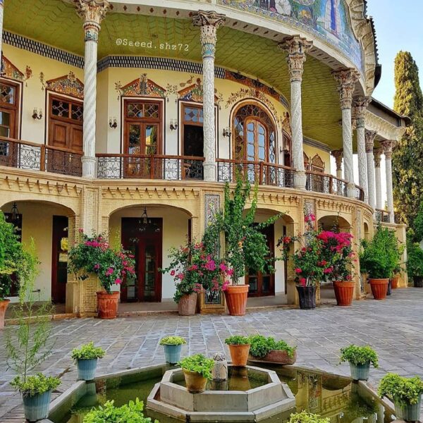 Yeganehtours.com_Shiraz_Shapouri_House_13