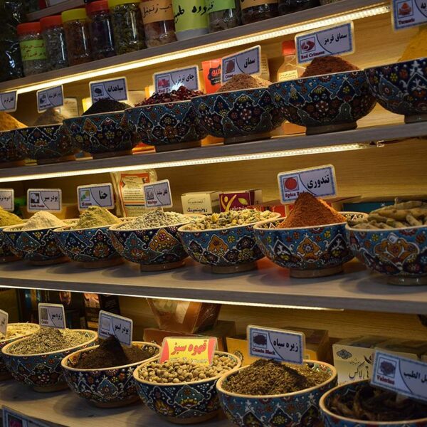 Yeganehtours.com_Shiraz_Vakil_Bazaar_14