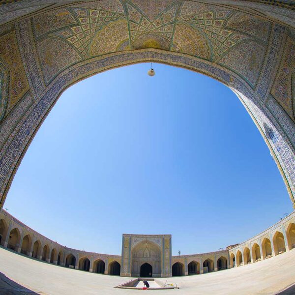 Yeganehtours.com_Shiraz_Vakil_Mosque_11