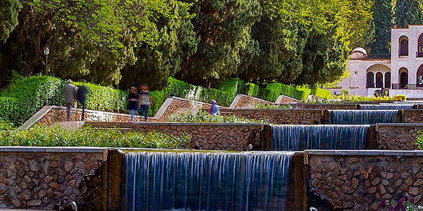 Yeganehtours.com_Calendar_12_Farvardin روز 12 فروردین