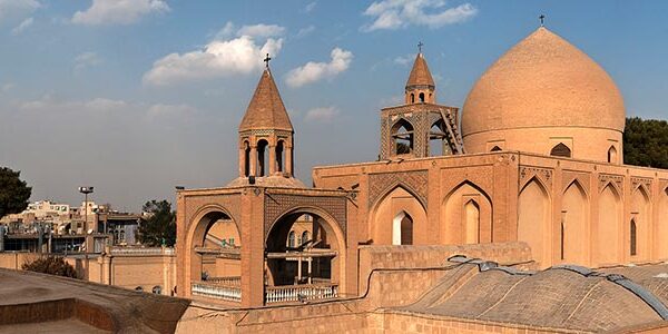 Yeganehtours.com_Calendar_16_Farvardin روز 16 فروردین