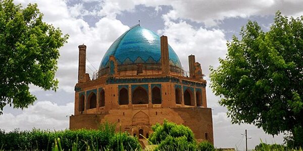 Yeganehtours.com_Calendar_21_Farvardin روز 21 فروردین