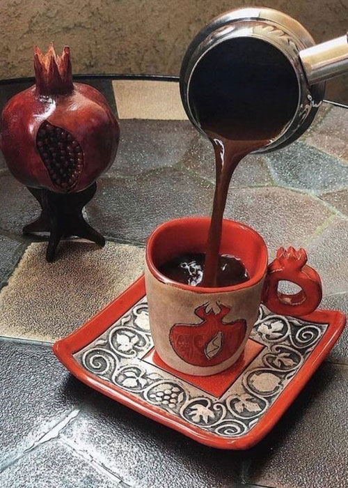Yeganehtours.com_Armenian_handicrafts_02 صنایع دستی منقش به انار از بهترین سوغات ارمنستان 1