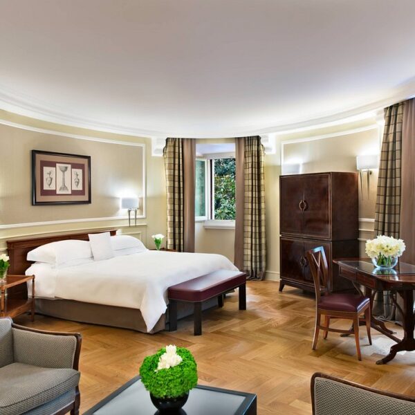 Yeganehtours com Marriott Grand Hotel Flora Rome Hotel 10