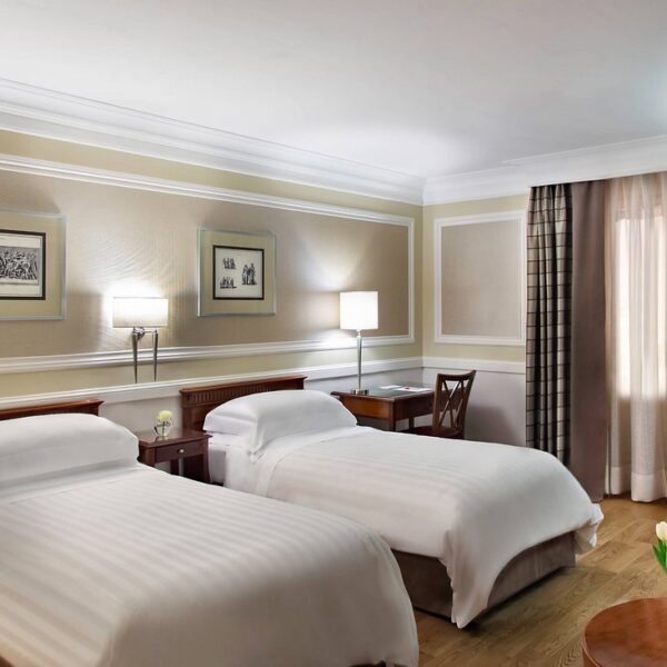 Yeganehtours com Marriott Grand Hotel Flora Rome Hotel 16