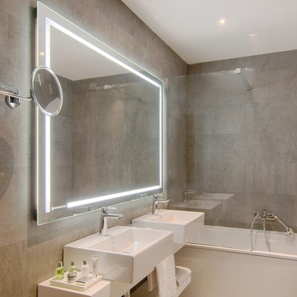 Yeganehtours.com_NH_Collection_Centro_Rome_Hotel_10