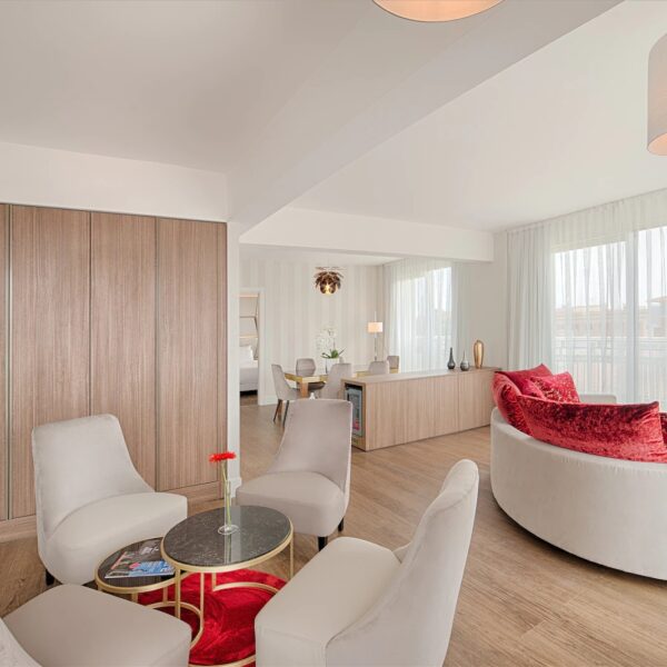Yeganehtours.com_NH_Collection_Centro_Rome_Hotel_11