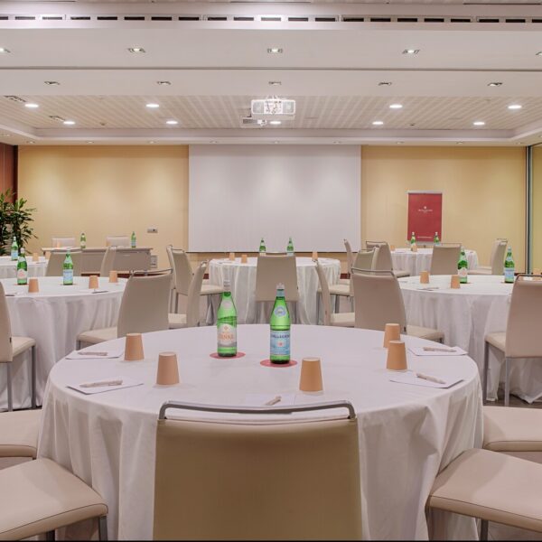 Yeganehtours.com_NH_Collection_Centro_Rome_Hotel_22