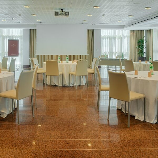 Yeganehtours.com_NH_Collection_Centro_Rome_Hotel_23