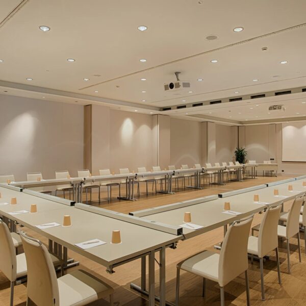 Yeganehtours.com_NH_Collection_Centro_Rome_Hotel_26