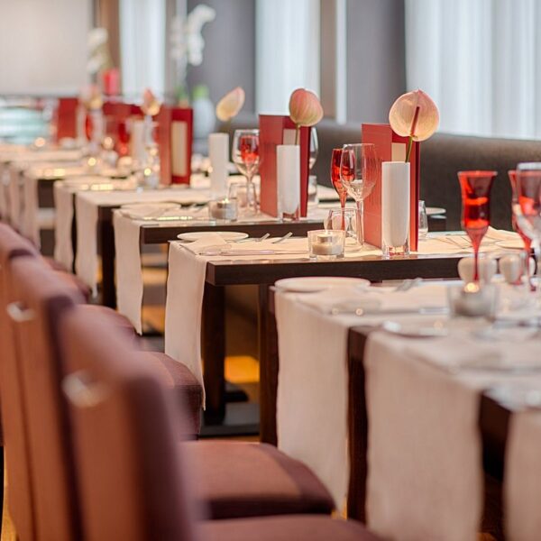 Yeganehtours.com_NH_Collection_Giustiniano_Rome_Hotel_23
