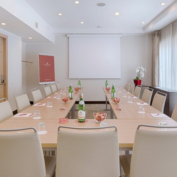 Yeganehtours.com_NH_Collection_Giustiniano_Rome_Hotel_24