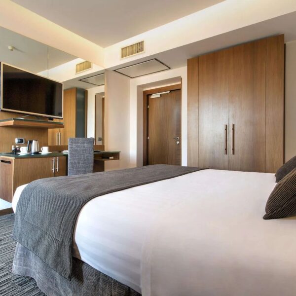 Yeganehtours.com_Best_Western_Plus_Universo_Hotel_Rome_01