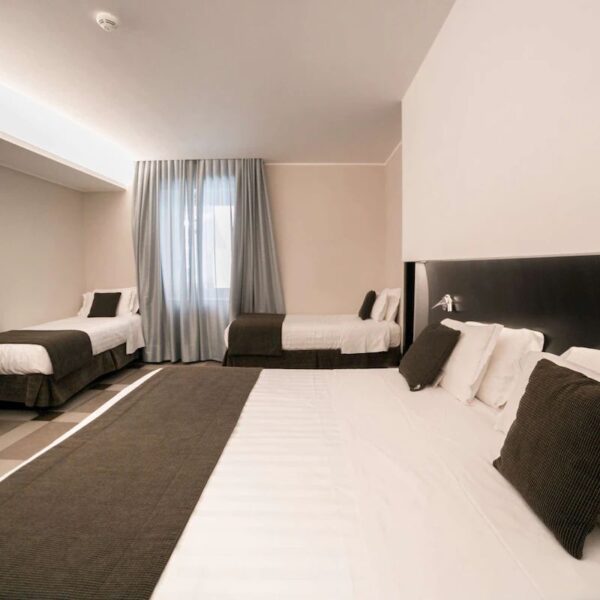 Yeganehtours.com_Best_Western_Plus_Universo_Hotel_Rome_03
