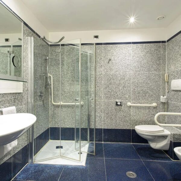 Yeganehtours.com_Best_Western_Plus_Universo_Hotel_Rome_10