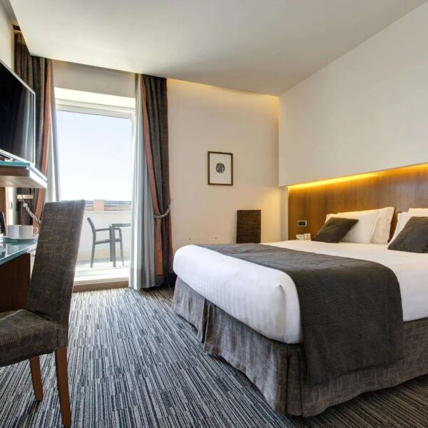 Yeganehtours.com_Best_Western_Plus_Universo_Hotel_Rome_13