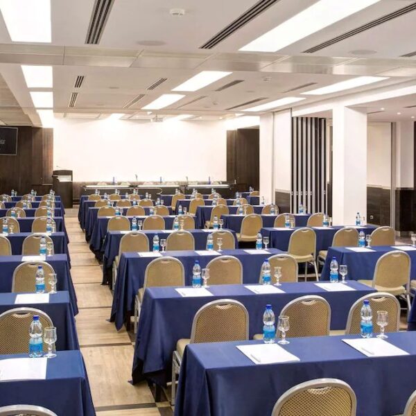 Yeganehtours.com_Best_Western_Plus_Universo_Hotel_Rome_17