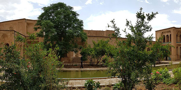 روز 4 اردیبهشت