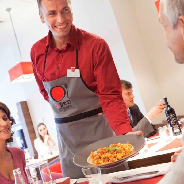 Yeganehtours.com_Ibis_Roma_Fiera_Hotel_04