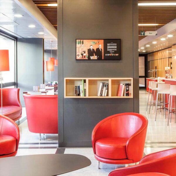 Yeganehtours.com_Ibis_Roma_Fiera_Hotel_13