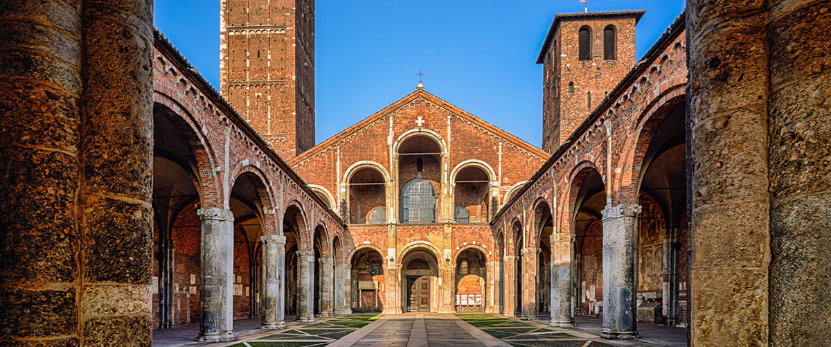 Yeganehtours.com_Sant'Ambrogio کلیسای سنت آمبروجیو از بهترین جاذبه های میلان