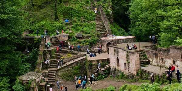 Yeganehtours.com_Calendar_08_Ordibehesht روز 8 فروردین